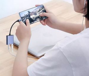 Tipo-<span class=keywords><strong>C</strong></span> per tipo <span class=keywords><strong>C</strong></span> e 3.5mm Jack compatibile per il telefono Android e Iphone 15 Iphone 16 serie PD 18W - Product Image 6