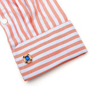 กระดุมข้อมือเสื้อเชิ้ตผู้ชายสไตล์ฝรั่งเศส คุณภาพสูง หรูหราแบบเรียบง่าย รูปทรงสี่เหลี่ยม สีทอง ประดับด้วยพลอยสีน้ำเงิน - Product Image 5