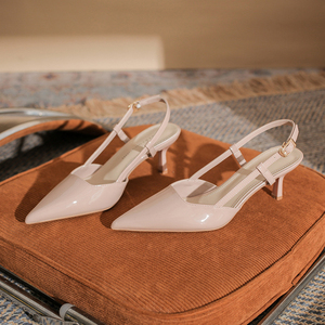 Sandali con <span class=keywords><strong>Tacco</strong></span> Alto alla Moda con Superficie Lucida e Punta Affusolata per Donne e Signore, Ideali per Feste e Appuntamenti - Product Image 2