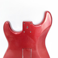 Bodi Gitar Premium Merah ST SSH dengan Pickup SSH, Rute Terpasang, Bodi Kayu Paulownia Belum Selesai untuk Bagian Pembuatan Gitar Elektrik Kustom