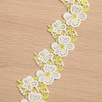 Dentelle brodée florale en gros, motif ajouré multicolore pour robes, abayas, tenues de mariée et décoration de vêtements