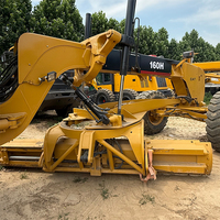 Niveleuses manuelles sur roues Caterpillar 140K d'occasion à haute efficacité avec moteur diesel et pompe PLC - Bonne qualité à vendre