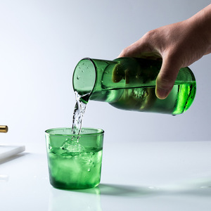 <span class=keywords><strong>Carafe</strong></span> et verre à boire de 520 ml en verre borosilicate coloré de qualité alimentaire, résistant à la chaleur et au froid, avec couvercle, pour la table de chevet - Product Image 3