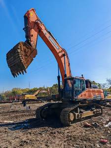 Excavadora de Orugas Usada Importada Doosan Dx520lc, Modelo 2023 de Corea, 52 Toneladas, Alta Calidad, Probada en Fábrica, con Motor y Caja de Cambios - Product Image 5