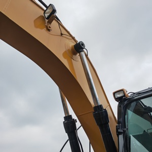 Pour pelle sur chenilles 315D2 GC 15 tonnes, équipement de tranchage économe en carburant, roulement de pompe moteur - Modèle 2022, bien entretenu - Product Image 6