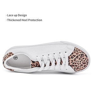 Bán Hot Biểu Tượng Tùy Chỉnh Sneakers Womens Trượt Trên Giày Tennis Flat Canvas Sneakers Tùy Chỉnh Giày Vải Phụ Nữ Giày Trắng Cho Phụ Nữ - Product Image 3