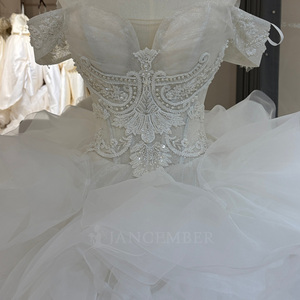 Vestido de Novia de Tul con Volantes Florales 3D sin Tirantes, Color Marfil, Modelo Wx375, con Apliques de Encaje y Cuentas, Jancember - Product Image 3