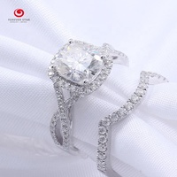 Nouvelle conception Bague de fiançailles en moissanite taille coussin plaqué platine, bijoux en or 14K, vente en gros