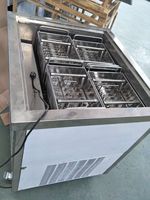 Machine de fabrication de sucettes glacées Offre Spéciale automatique Popsicle faisant l'équipement pratique et abordable