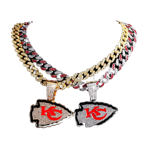 Collane con Ciondolo NFL Kansas City Chiefs all'Ingrosso, Unisex, Classiche Placcate Oro e Argento con Diamanti, Catena Cubana - Product Image 1