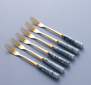 Porte-couverts de luxe pour table de restaurant cuillère à <span class=keywords><strong>thé</strong></span> et ensemble de fourchettes à dessert manche en céramique de marbre cuillères fourchette - Product Image 4