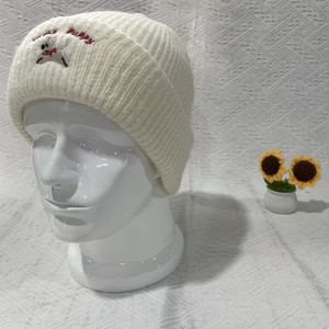 Gorro de punto con diseño de cachorro para mujer, cálido, resistente al viento, plegable, para invierno, 54-56cm, blanco, beige, caqui, azul, burdeos - Product Image 1