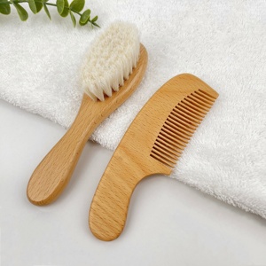 Juego <span class=keywords><strong>de</strong></span> Cepillo y Peine <span class=keywords><strong>para</strong></span> Bebé <span class=keywords><strong>de</strong></span> Madera Natural, Venta al Por Mayor OEM, Cepillo <span class=keywords><strong>de</strong></span> <span class=keywords><strong>Baño</strong></span> <span class=keywords><strong>de</strong></span> Pelo <span class=keywords><strong>de</strong></span> Cabra Suave <span class=keywords><strong>de</strong></span> Alta Calidad <span class=keywords><strong>para</strong></span> Masaje - Product Image 6