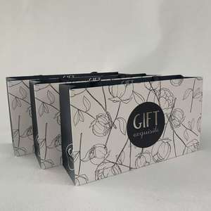 Venta al por mayor personalizado impreso respetuoso con el medio ambiente reciclado de papel Kraft blanco bolso de mano de cartón compras llevar bolsas de papel para los zapatos - Product Image 5