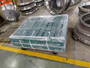 Parti di Usura per Frantoio a Mascelle C130, Piastra Fissa e Oscillante in Carburo di Tungsteno con Inserto in <span class=keywords><strong>TiC</strong></span> ONA-MM1085668 ONA-MM1032302 - Product Image 4