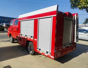 La renommée marque chinoise de châssis JAC propose des camions de pompiers à vendre, dotés de 5 sièges, 4 portes, d'une capacité de 3000 à 5000 litres - Product Image 3