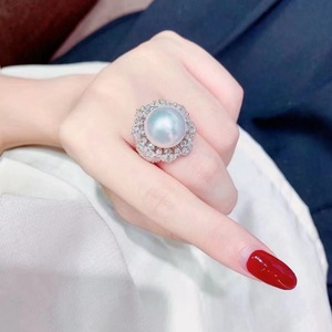 Bague luxueuse en perle naturelle de 13 à 14 mm en argent pur, design à clapet impeccable, style luxe léger, coffret cadeau - Product Image 1