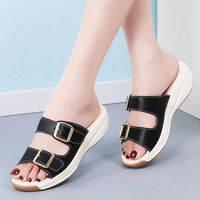 Sandales plates d'été grande taille pour femmes, tongs antidérapantes décontractées pour la plage, pantoufles avec doublure en cuir ultrafin