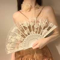 Nouveau modèle Style chinois dentelle Rose ventilateur femmes été pliant ventilateur danse spécial Style ancien décorations de mariage nationales