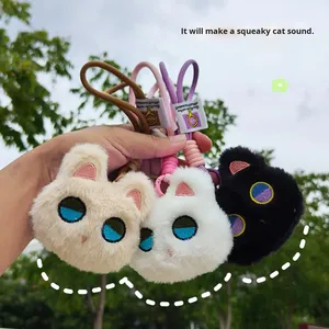 Nouveau Porte-clés Peluche Chat aux Yeux Bleus qui Couine, en Coton PP, Peluche Courte, Mignon Pendentif de Sac Noir, Petite Poupée Personnalisée, Vente en Gros - Product Image 2