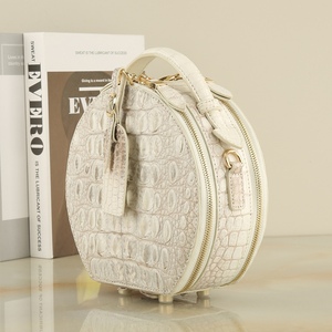 Sac à main personnalisable en cuir de crocodile véritable blanc – Sac de luxe à porter à l'épaule, en bandoulière et à la main |   Sac de créateur OEM - Product Image 1