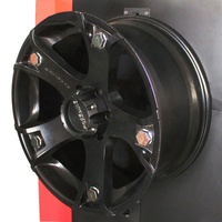 Présentoir sur pied moderne et personnalisé en métal pour jantes de voiture en alliage, accessoires de moyeu de roue, pour magasin de détail et hall d'exposition
