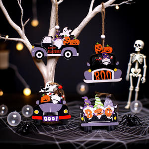 Nouvel arrivage de pendentif de décoration de voiture en bois créatif Halloween ornement de bureau de dessin animé pour accessoire d'habillage de scène - Product Image 1