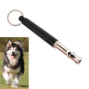 Silbato de entrenamiento para perros, de metal negro, con llavero, para suministros de entrenamiento de mascotas. - Product Image 2