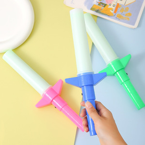 Jouet en plastique télescopique à quatre sections lumineuses pour enfants et jeunes, unisexe, couleurs mélangées - Product Image 2