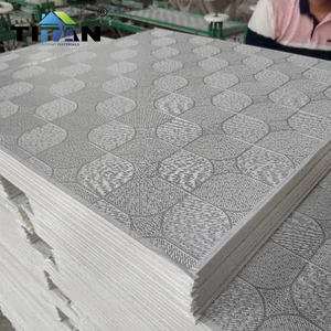 Derniers carreaux de plafond en plaques de perforées imperméables à face en vinyle - Product Image 4