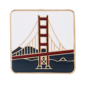 Badge et emblème personnalisés en fer plaqué or sur le thème de la croix pour la décoration de la maison, la publicité, les cadeaux de vacances - Product Image 3