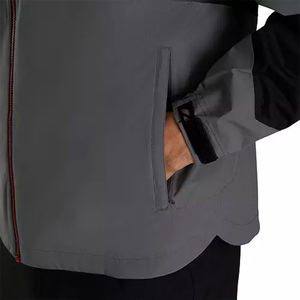 เสื้อกันลมสำหรับผู้ชายผ้าซอฟต์เชลล์ประสิทธิภาพสูงย้อนยุคคลาสสิกแบบกำหนดเอง OEM พร้อมคอตั้งสำหรับฤดูใบไม้ผลิ - Product Image 5