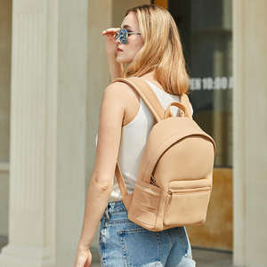 Mochila deportiva personalizable con logotipo para mujer, mochila de viaje impermeable de neopreno, mochila para portátil - Product Image 1