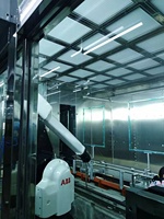 Ligne de peinture automatique par pulvérisation pour pièces en plastique de voitures automobiles, robot de peinture automobile, machine de peinture robotisée, ligne de peinture robotisée