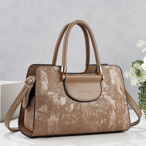 Trendy Single <b>Strap</b> Crossbody <b>Shoulder</b> Handbag for Middle-Aged Mother's Use PU Material Zipper Closure - Product Image 3