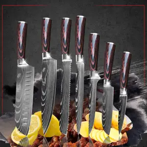 سكين طاهٍ ياباني بمقبض خشبي مقاس 8 بوصات بطراز دمشقي مصنوع من الفولاذ المقاوم للصدأ مع شعار الشركة المصنعة الأصلية لشركات طهاة المطبخ هدايا للمطبخ