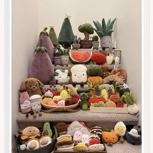 Jc Bán Buôn Jelly Vui Vẻ Bộ Sưu Tập Lớn Làm Tay Boutique Cô Gái Món Quà Siêu Mềm Sang Trọng Trang Trí Búp Bê PP Bông Làm Đầy - Product Image 4