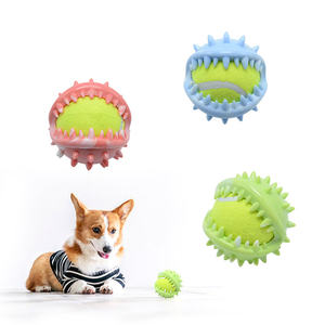 Famipet Fabricant En Gros Durable 2-en-1 Tpr <span class=keywords><strong>Pac</strong></span>-<span class=keywords><strong>man</strong></span> Conception Indestructable Chien <span class=keywords><strong>Jouet</strong></span> Pet <span class=keywords><strong>Jouet</strong></span> À Mâcher avec Balle De Tennis - Product Image 1