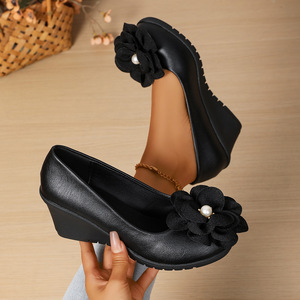 Chaussures à talons compensés florales européennes et américaines grande taille, à enfiler, pour l'été - Product Image 3