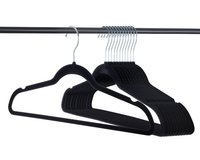 Lot de 50 cintres noirs minces de qualité supérieure, peu encombrants, antidérapants, en feutre floqué de velours robuste et durable pour le rangement dans le placard