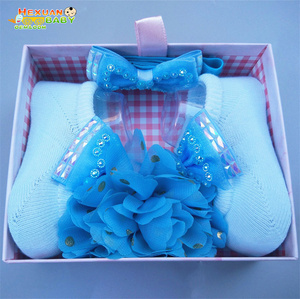 Chaussettes antidérapantes pour bébés filles, ensemble de 3 pièces, <span class=keywords><strong>bandeau</strong></span>, cadeau, chaussettes pour les pieds, <span class=keywords><strong>bandeau</strong></span> à dentelle en forme de couronne, accessoires pour photos - Product Image 3