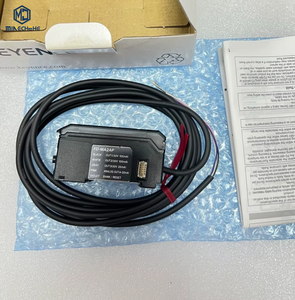 Unité d'amplification d'extension KEYENCE FD-MA2AP |   Unité slave à sortie PNP pour montage sur rail DIN pour la série FD-M FD MA2AP - Product Image 1