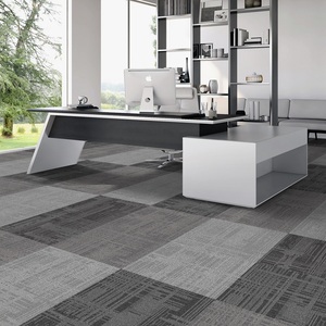 Dalles de moquette carrées modulaires en PP écologiques 67*67, lavables et tuftées, pour chambre, couloir, salon, bureau - Product Image 4