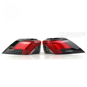 Une paire de feux arrière de spoiler de voiture, feux de freinage de pare-chocs arrière pour Toyota RAV4 2019-2021, kit carrosserie, accessoires de voiture - Product Image 1