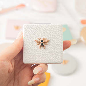 Bee Embellished Metal Silver Finish <b>Compact</b> <b>Mirror</b> Square Folding Double Sided Makeup Portable Pocket High Reflectivity - Product Image 4