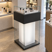 Vitrine de présentation personnalisée pour parfums, maquillage et soins de la peau avec étagères de vente au détail pour l'intérieur des magasins de produits de beauté de luxe