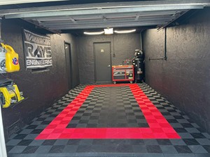 High Strength Eco-Friendly Waterproof Modern Square Textured Garage Floor <b>Tiles</b> PP Click Installation Outdoor Decking - Product Image 2