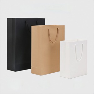 Sac en papier personnalisé en promotion, bilingue, Dinosource Flower, sac en papier de luxe pour maquillage, sacs en papier noir avec poignées - Product Image 1