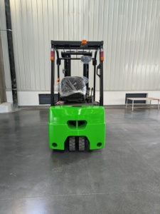 Chariot élévateur contrepoids à 3 roues, 2 tonnes, 2000 kg, 4,5 m, 5 m, batterie lithium 80 V, double entraînement - Product Image 4
