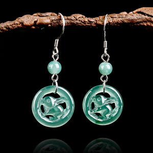 Pendientes de plata S925 de alta gama con esmeralda natural en forma de conejo azul agua, jade de grado hielo, con un estilo antiguo. - Product Image 2